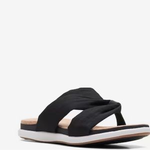 Clarks Size 8M Eliza Skip Sandals